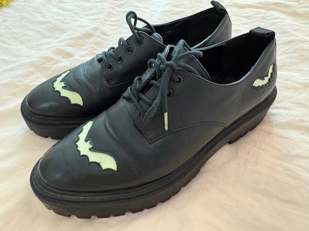 Strange Krypt Bat Creeper Platform Shoes Goth Punk Glow In Dark 10 hot topic
